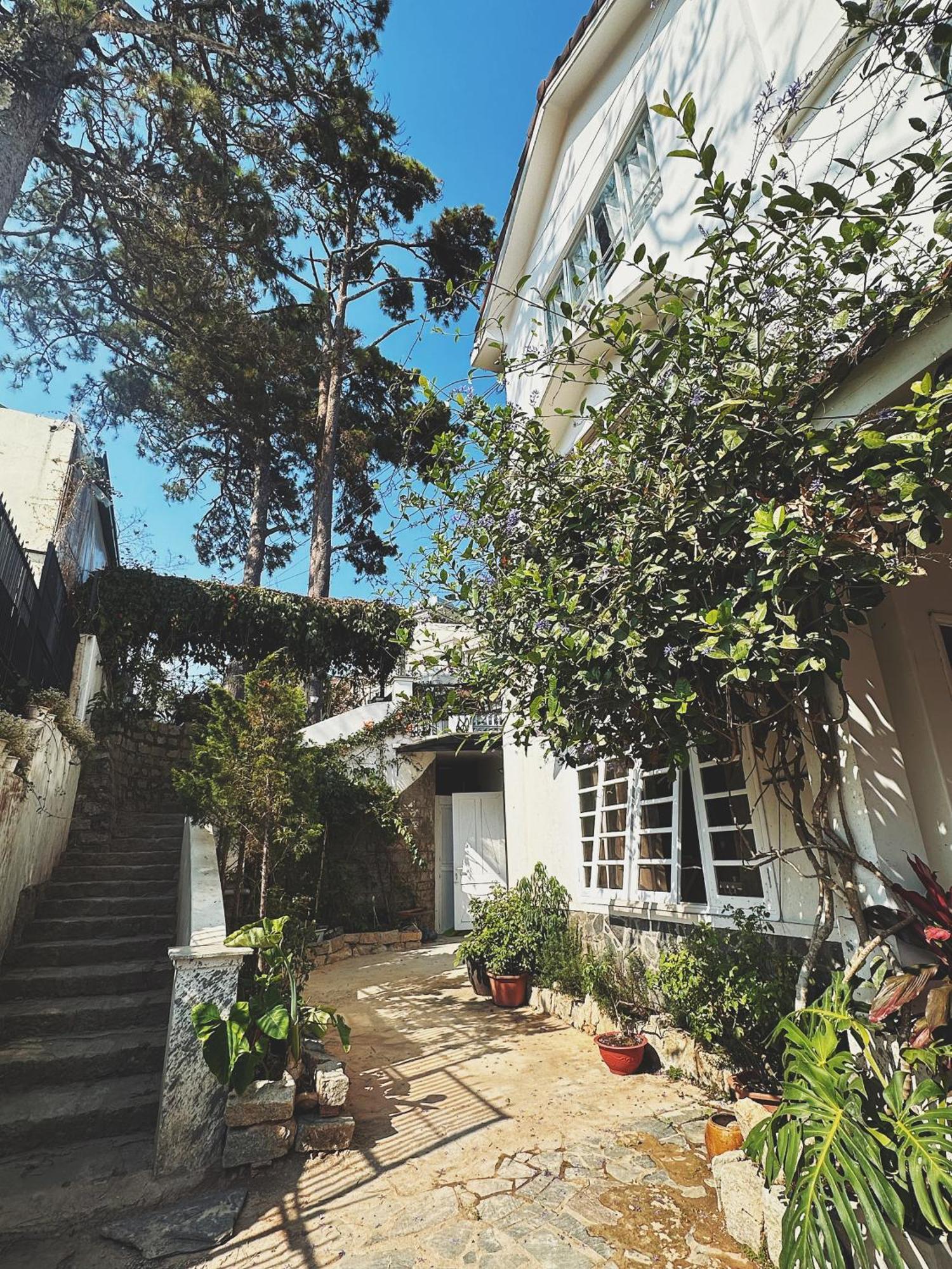 Bed On Hill Hotel Da Lat Exterior photo