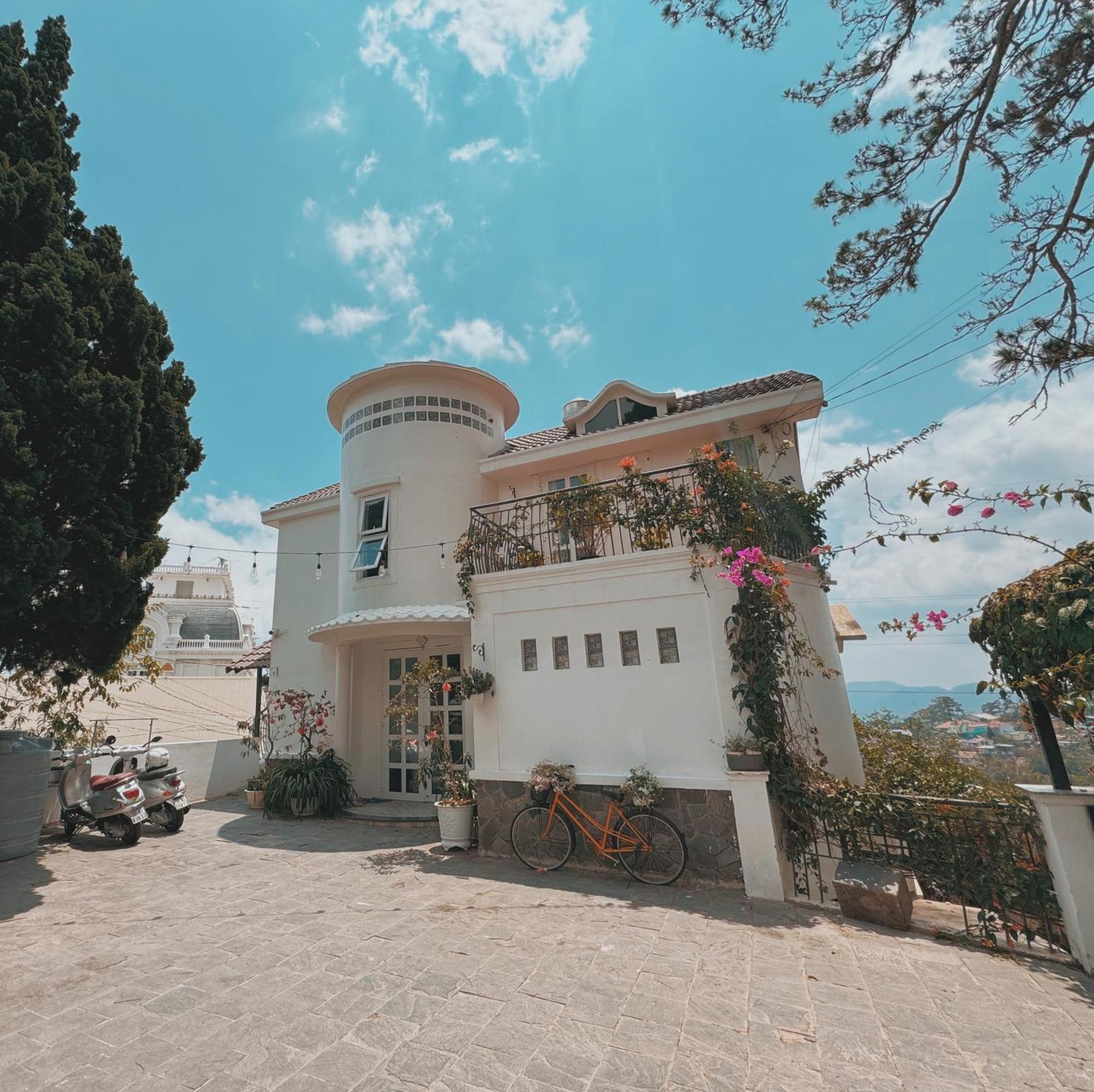 Bed On Hill Hotel Da Lat Exterior photo